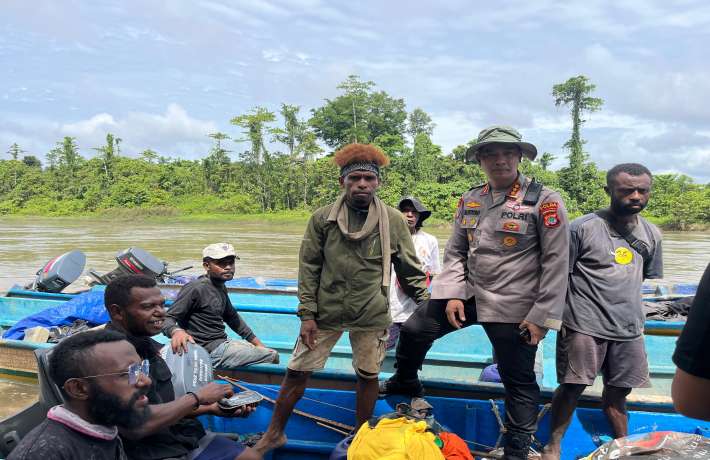 Hari Pertama Operasi AB III Moscona 2025: Dirpolairud Polda Papua Barat Pimpin Langsung Pencarian